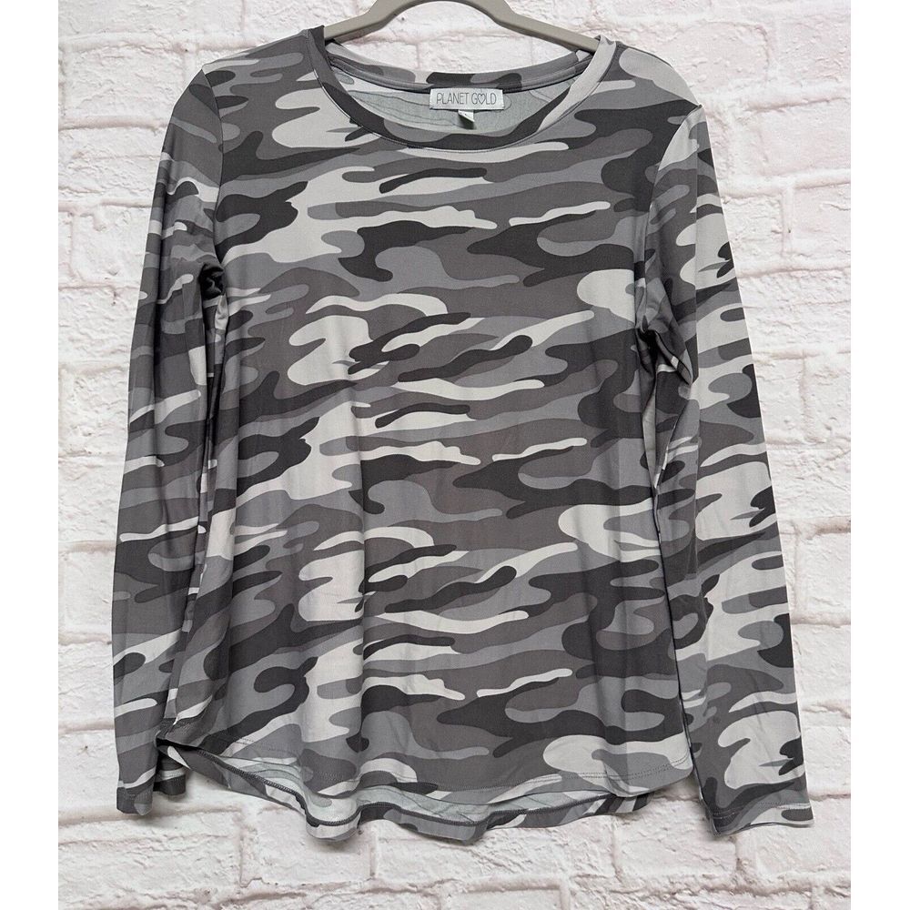 Womens Size Large Long Sleeve Gray Camo Print‎ Shirt Soft & Stretchy
